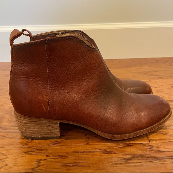 Sofft Brand Brown Leather Healed Bootie size 6 - Picture 3 of 12